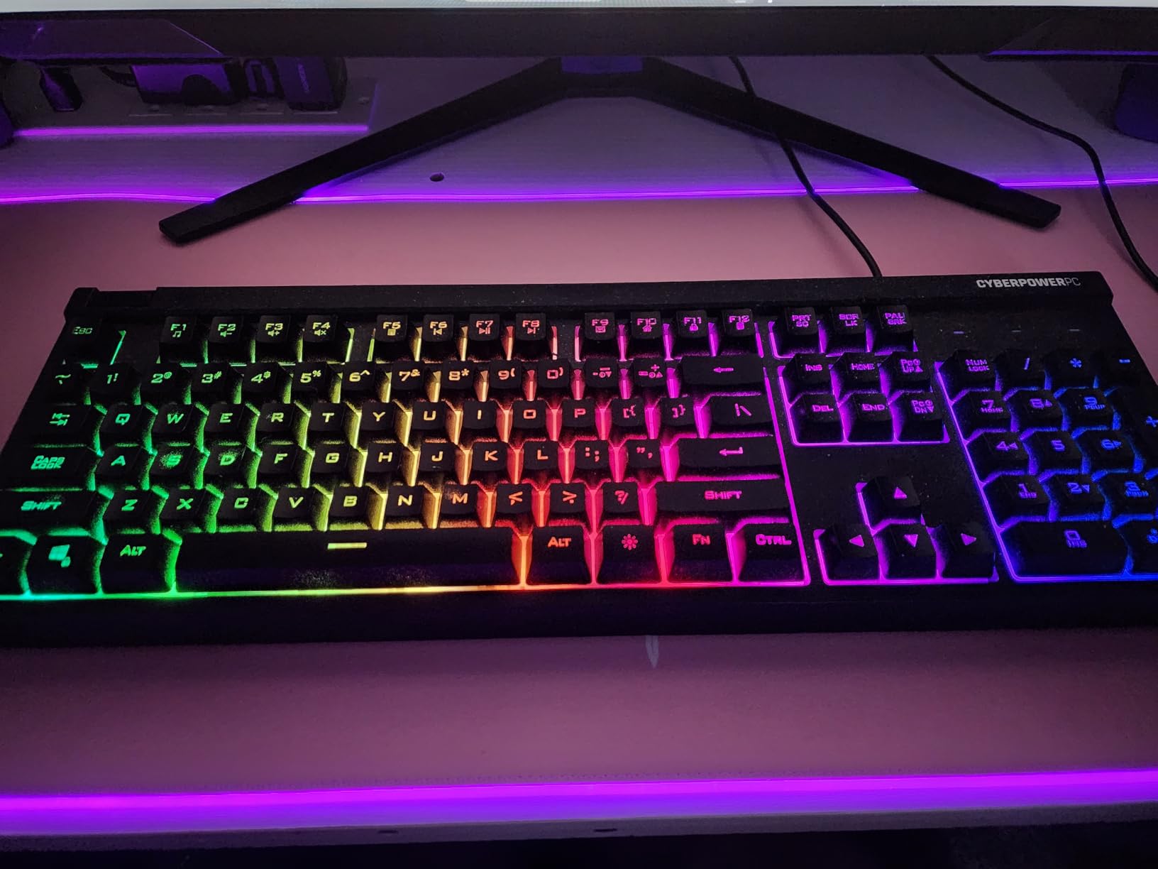 BladeHawks Extra Large RGB Gaming Mouse Pad-14 Light Modes, Extended Soft LED Mouse Pad, Anti-Slip Rubber Base, Computer Keyboard Mousepad Mat (31.5 x 12 Inch) customer photo 2