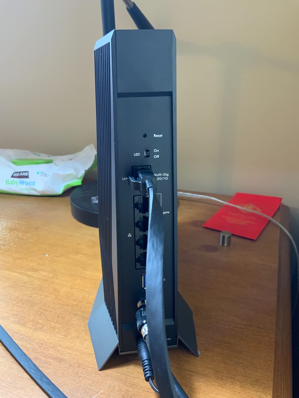 NETGEAR Nighthawk Cable Modem and WiFi 6 Router Combo (CAX80) - Compatible with All Major Cable Providers incl. Xfinity, Spectrum, Cox - Cable Plans up to 2 Gbps - AX6000 WiFi 6 Speed - DOCSIS 3.1 customer photo 2
