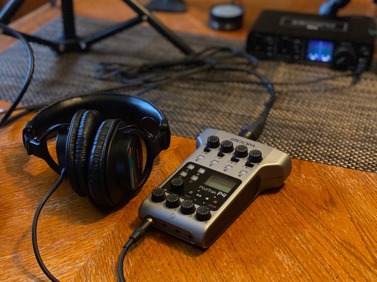 Zoom PodTrak P4 Podcast Recorder with 4 XLR Mic Inputs, 4 Headphone Outputs, Phone & USB Input for Remote Interviews, Sound Pads, 2-In/2-Out USB Audio Interface, Battery Powered customer photo 2