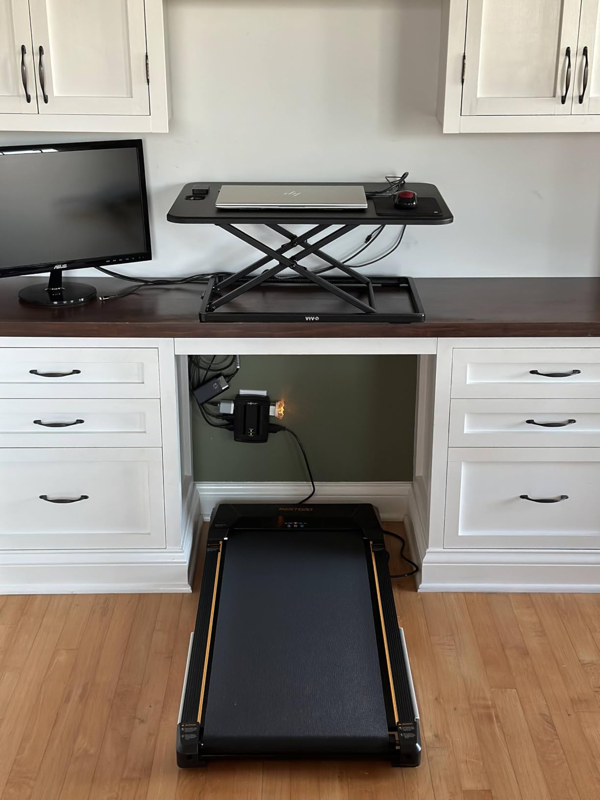 VIVO Ultra-Slim Single Top Height Adjustable Standing Desk Riser, Compact Sit Stand Desktop Converter for Monitor or Laptop, Black, DESK-V001J customer photo 2