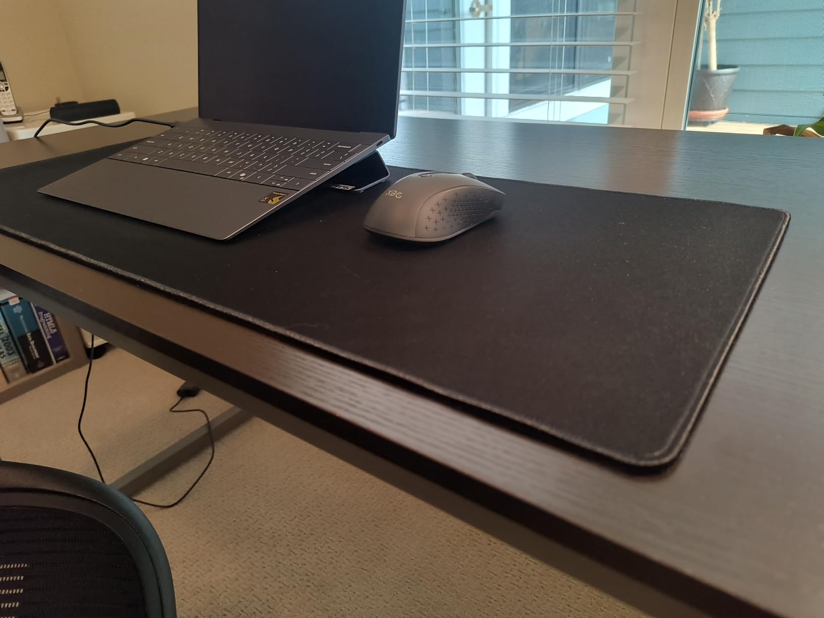 KTRIO RGB Large Gaming Mouse Pad, 31.5 x 11.8 in, RGB Black, XL | Smooth Micro-Weave Surface, RGB Lighting Design, Non-Slip Rubber Base, Durable Stitched Edges, Office & Home Use customer photo 2