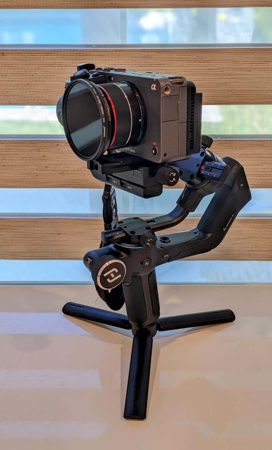 FeiyuTech SCORP-C Gimbal Stabilizer for Cameras DSLR and Mirrorless Camera, 3-Axis Camera Gimbal, 5.5lbs Payload, for Sony A7 IV A6300/A6400 A7S3 a9/a7 for Canon 5D3/80D for Nikon D7500/Z5/Z6 II customer photo 1