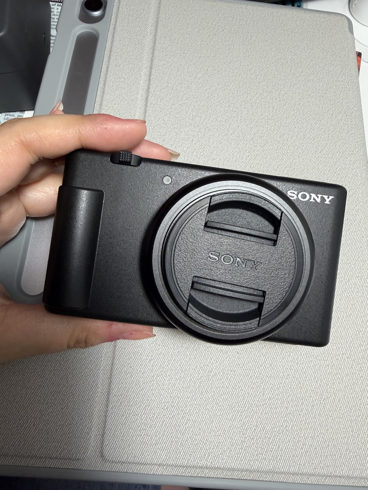 Sony ZV-1F Compact Digital Camera 4K Video Black customer photo 2