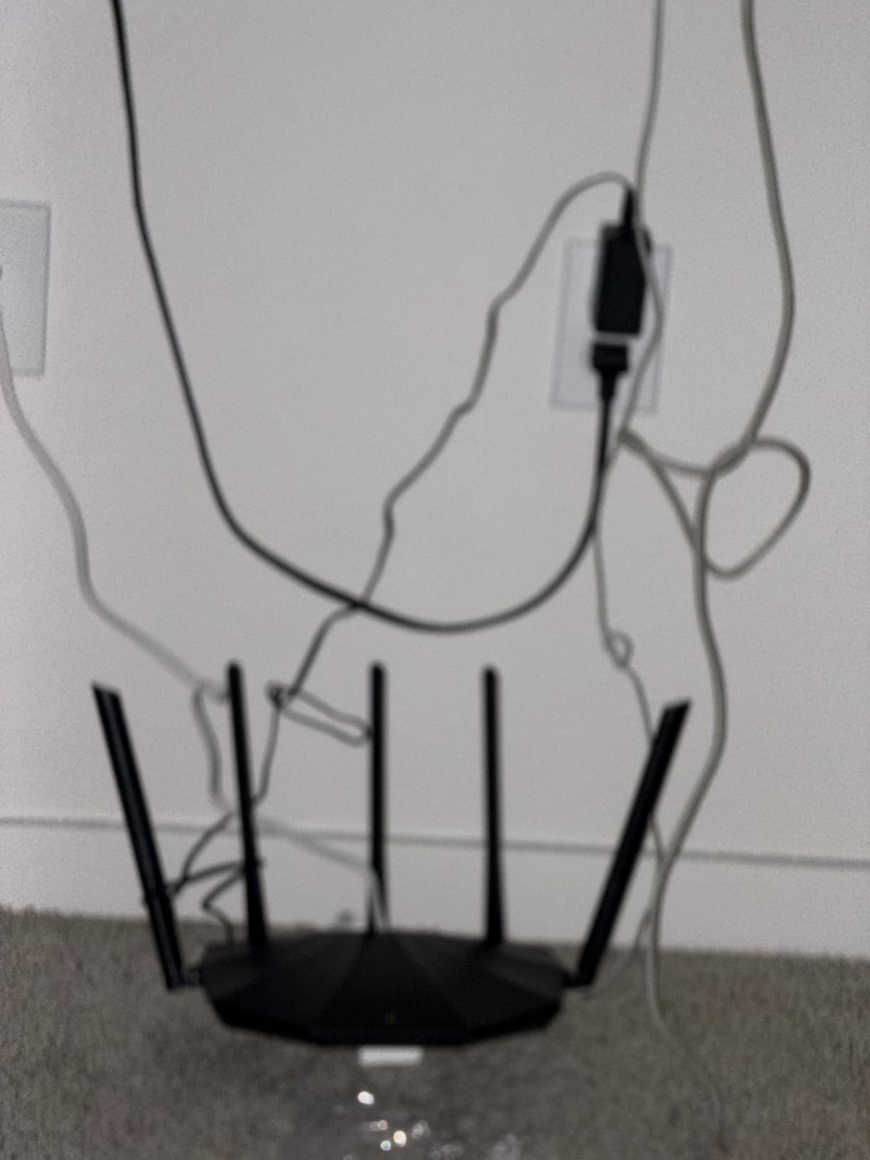 Tenda WiFi 6 Router for Home, AX1500 Dual Band Gigabit Router for Wireless Internet, Long Range Coverage with 5 * 6dBi High-Gain Antennas, 4 Gigabit Ports, Support WPA3, IPv6, Parental Control(RX2Pro) customer photo 2