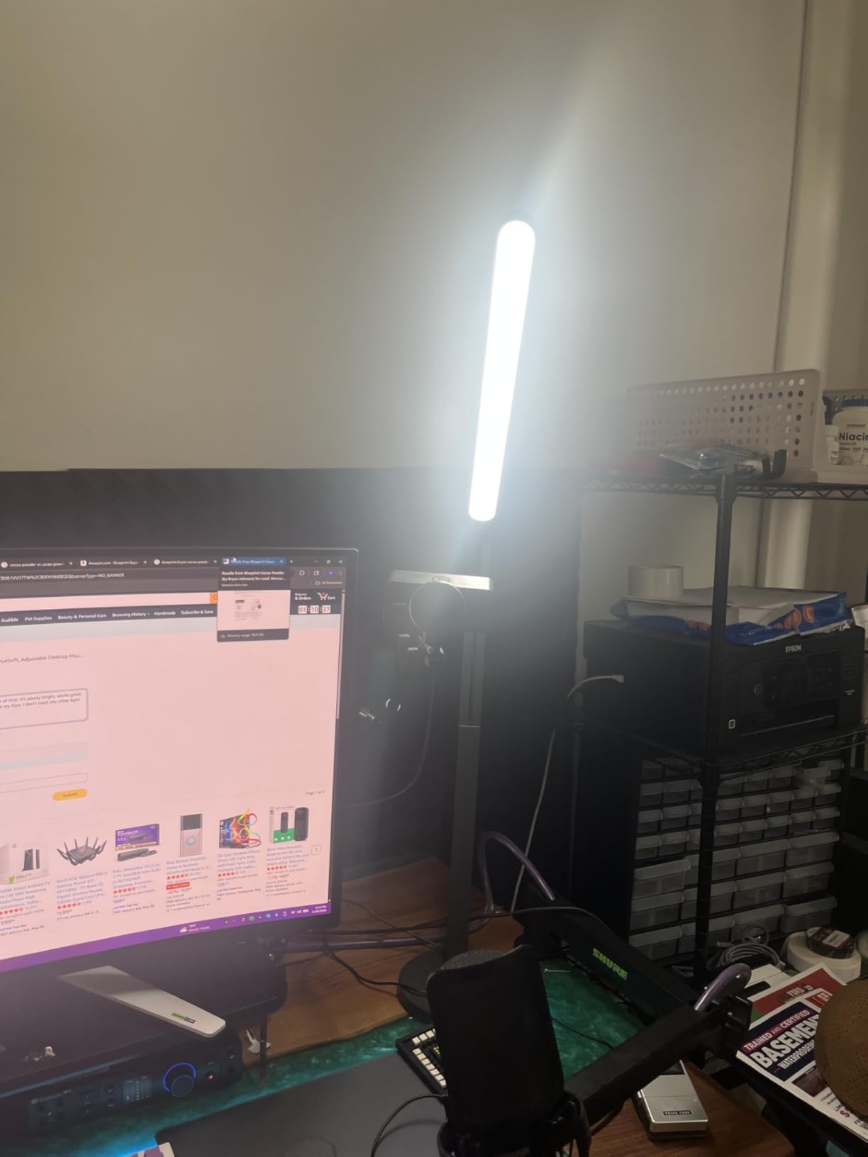 Logitech G Litra Beam Premium LED Gaming Key Light with TrueSoft customer photo 1