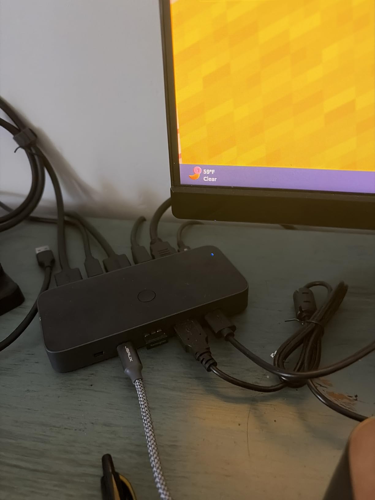 UGREEN HDMI KVM Switch 1 Monitor 2 Computers, Aluminum, 4K@60Hz, 4 USB 3.0 | for 2 PCs, KVM Switches Shares 1 Monitor, Keyboard, Mouse, Webcam, HDCP 2.2, HDR, 3D, with 2 HDMI & 2 USB Cables, Controller customer photo 1