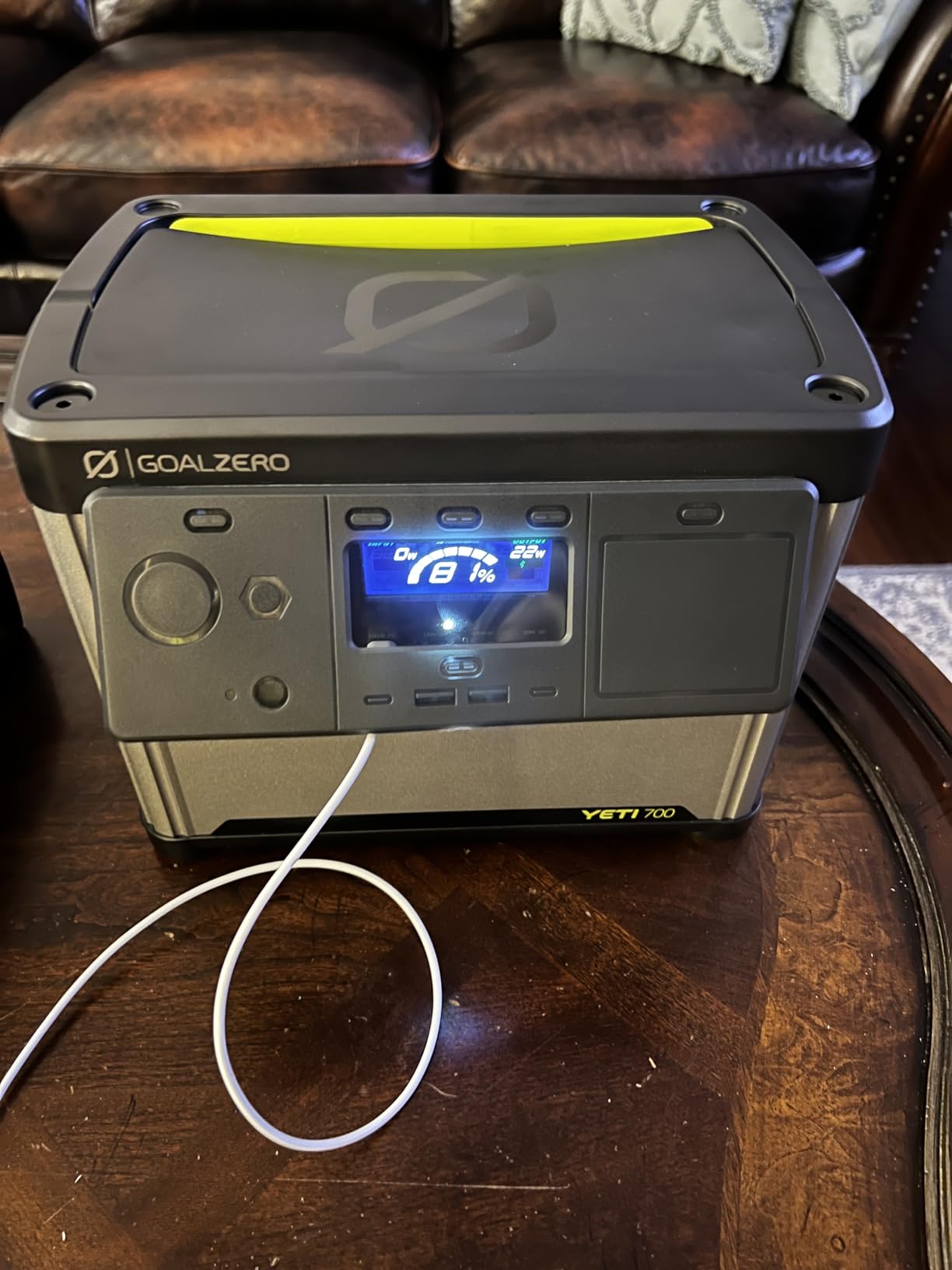 Goal Zero Yeti Portable Power Station, Yeti 700, 677 Watt Hour LiFePO4 Battery, Water Resistant & Dustproof Solar Generator for Outdoors, Camping, Tailgating, & Home, Clean Renewable Off-Grid Power customer photo 1
