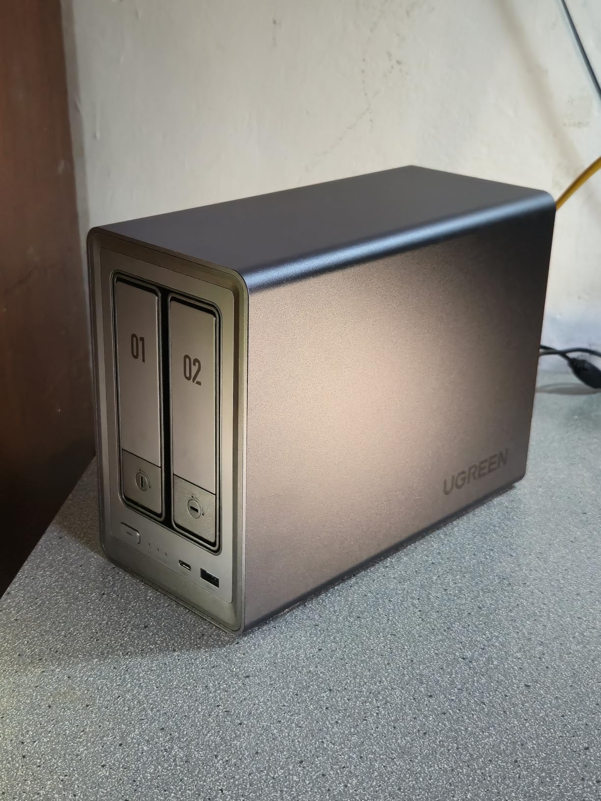 UGREEN NAS DXP2800 2-Bay, Intel N100 Quad-Core, 8GB DDR5 RAM, 2.5GbE, 2X M.2 NVMe Slots, 4K HDMI (Diskless) customer photo 2