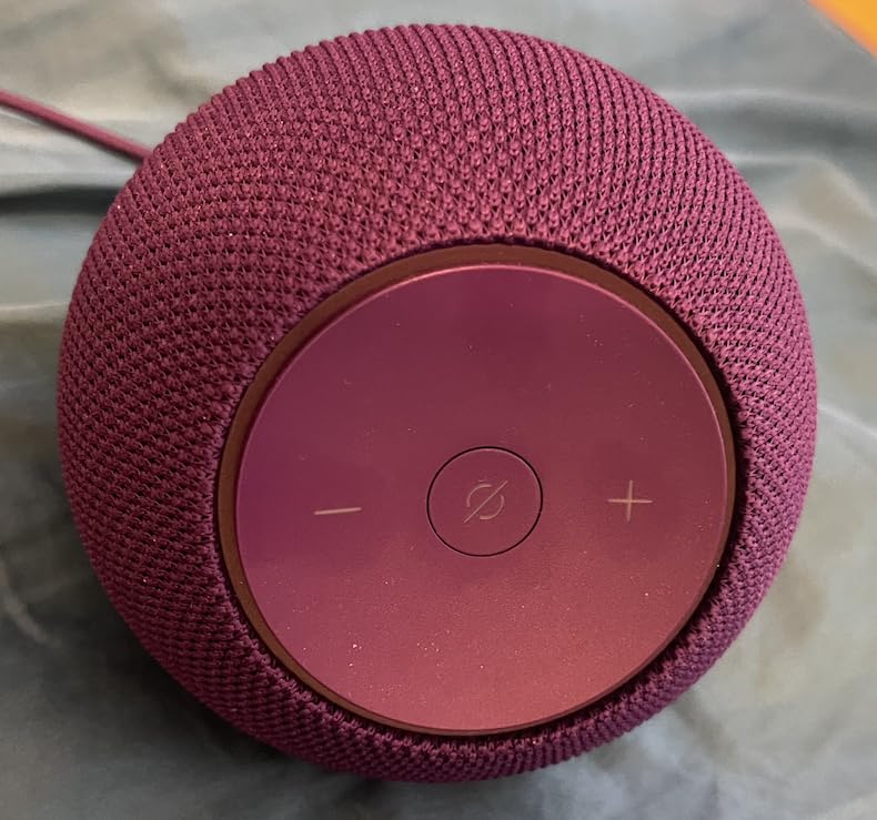 Echo Dot Max (newest model), Alexa speaker with room-filling sound and nearly 3x bass, Great for living rooms and medium-sized spaces, Designed for Alexa+, Graphite customer photo 1