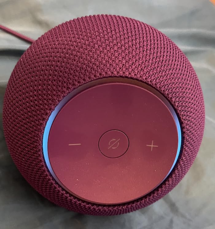 Echo Dot Max (newest model), Alexa speaker with room-filling sound and nearly 3x bass, Great for living rooms and medium-sized spaces, Designed for Alexa+, Graphite customer photo 2
