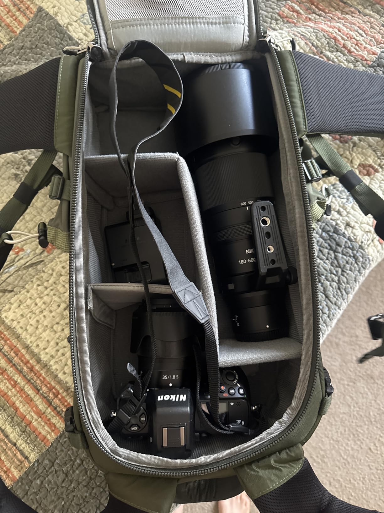 Think Tank Backlight Sprint Lightweight Slim Camera Daypack Backpack for DSLR, Mirrorless, Photography and Video - Slate Black customer photo 2