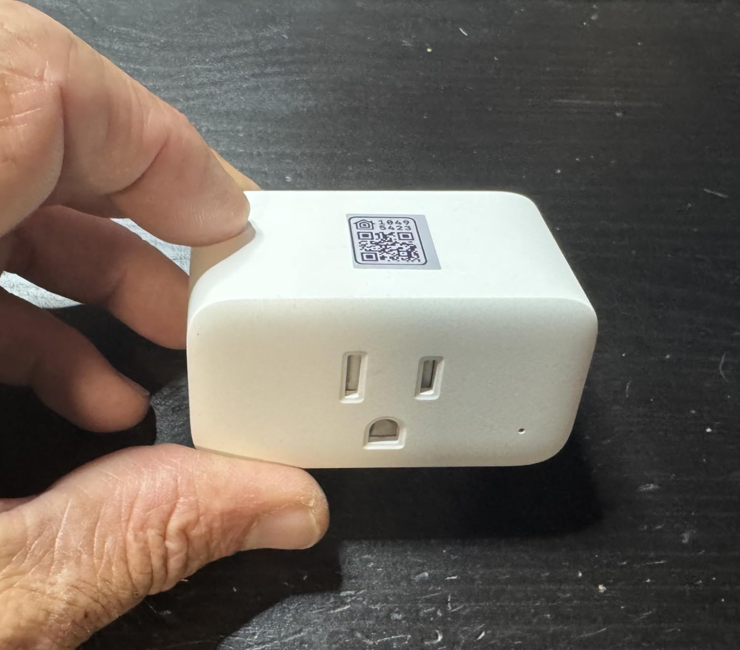 SwitchBot HomeKit Smart Plug Mini 15A - No Hub Required, Energy Monitoring, WiFi (2.4GHz), Works with Siri, Alexa, Google Home, Energy Saving & Automation customer photo 1