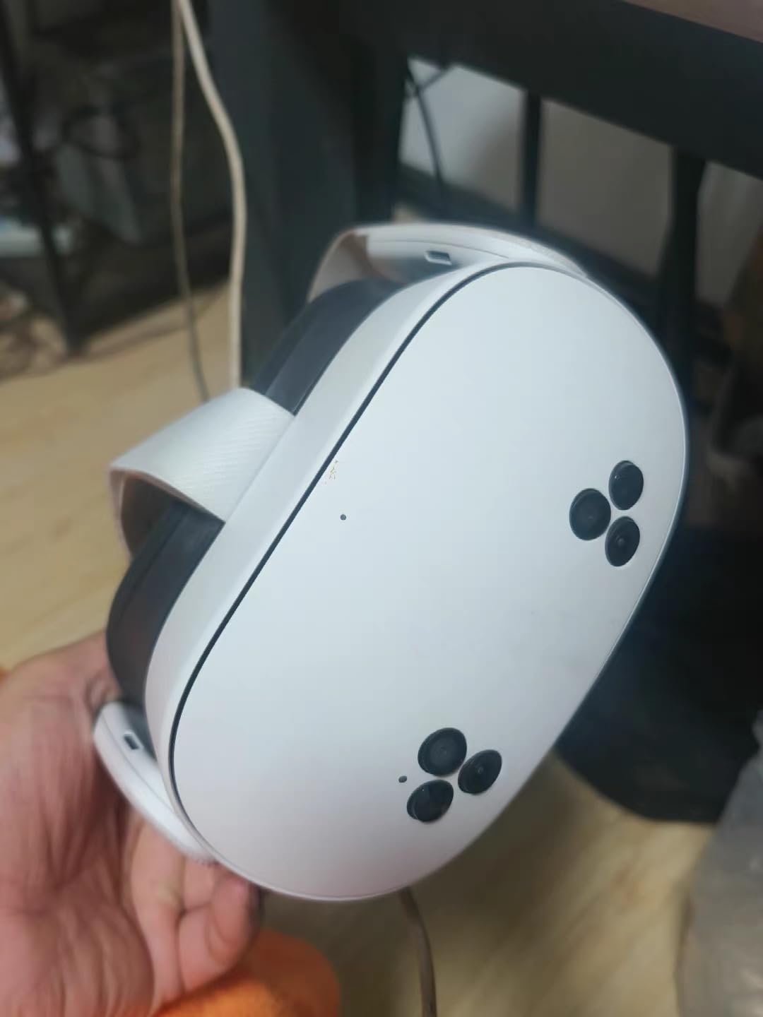 Meta Quest 3S 128GB | VR Without Wires - Gorilla Tag Cardboard Monkenaut Bundle - Amazon Exclusive - Access to 100+ Games with a 3-Month Trial of Meta Horizon+ Included customer photo 1