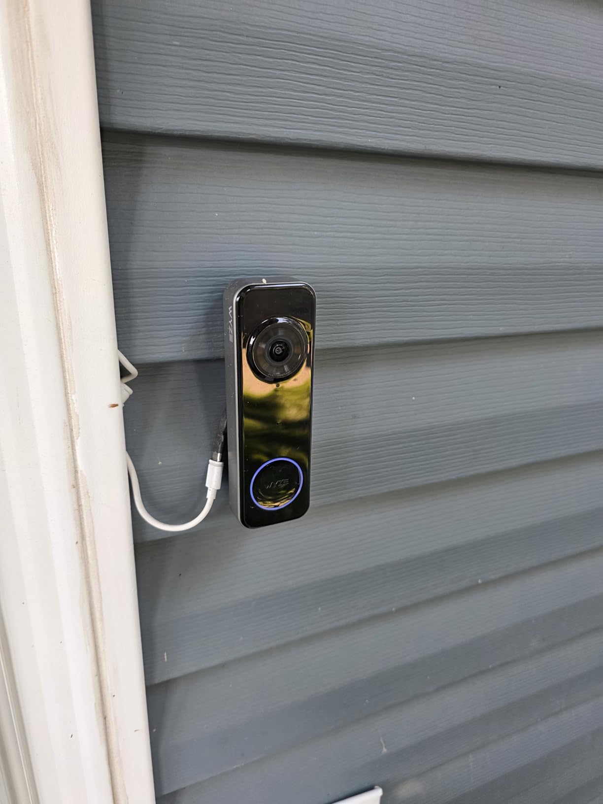 Wyze Battery Video Doorbell Wireless Camera, 1536x1536 HD+ with Color Night Vision, 2-Way Audio, 1:1 Head-to-Toe View, Person/Vehicle/Package Monitor, Wire-Free/Wired Option, 1 Minute Easy Setup customer photo 2