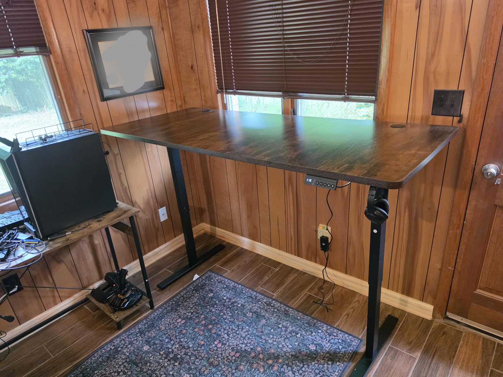 Electric Standing Desk Adjustable - 60x28 Inch Sit Stand Desk with 1 Inch Thick Tabletop, Double Beam Frame, 3 Memory Height Adjustment, Cable Management for Home Office customer photo 1