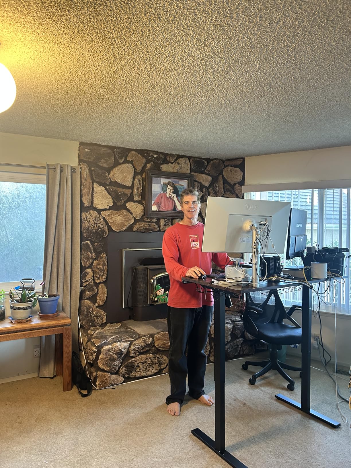 SIAGO Electric Standing Desk Adjustable - 48 x 24 Inch Sit Stand up Desk with 0.8 Inch Thick Tabletop - Adjustable Height Table with 3 Memory Preset, Cable Management for Home Office customer photo 1