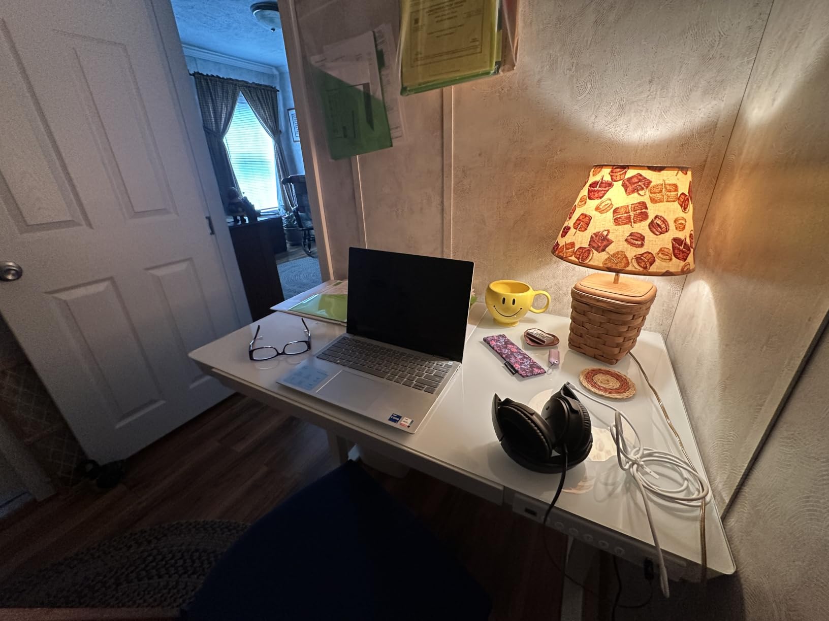 HUANUO Glass Standing Desk with Drawers, 35 X 20 Inch Electric Adjustable Height Desk, Quick Install One-Piece Tabletop with USB Charging Ports, White customer photo 2