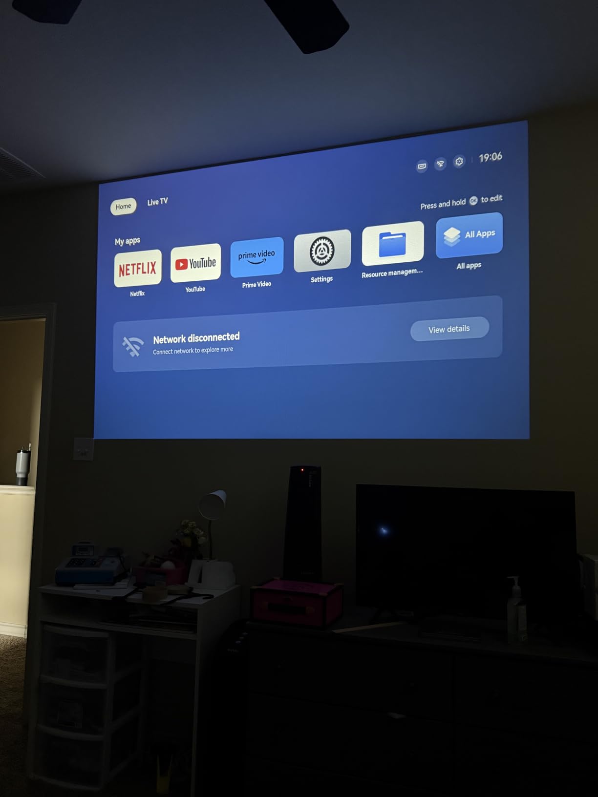 GooDee AI Smart Mini Projector with WiFi & Bluetooth, Auto Focus & Keystone | FHD 4K Support Projector, Compatible with Netflix YouTube, Dolby Audio Home Theater for Outdoor Movie Night & Bedroom Cinema customer photo 1