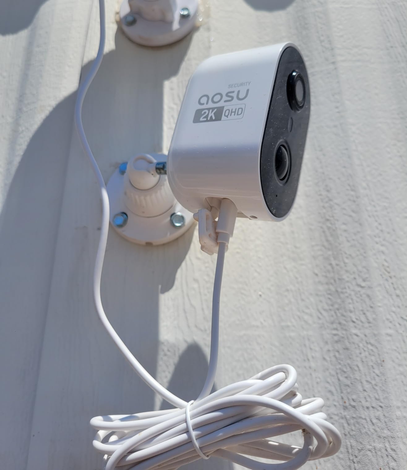 aosu Solar Security Cameras Wireless Outdoor, 2K HD Home Security Camera System, PIR + AI Human Detection, Color Night Vision, Easy to Set Up, Local Storage, No Subscription Required, 4-Cam Kit customer photo 1