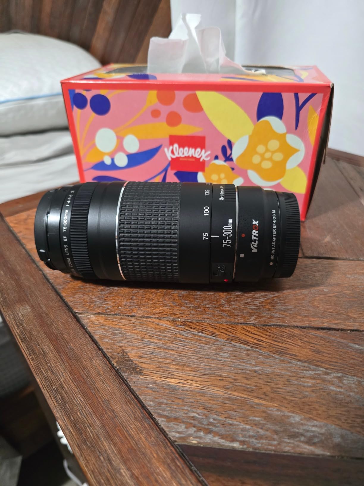 Canon EF 75-300mm f/4-5.6 III Telephoto Zoom Lens for Canon SLR Cameras customer photo 2