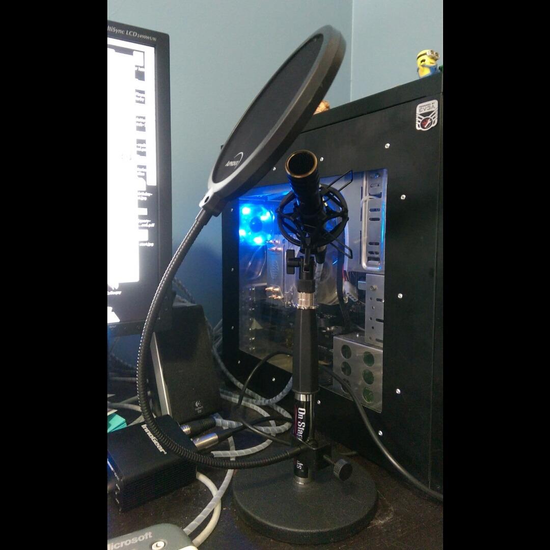 Pop Filter for Mic - 6-inch Diameter, Dual Layered Microphone Pop Screen for Studio Recording, Podcasts and Streaming - MPF-1 customer photo 2