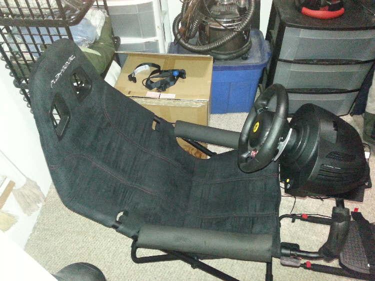 Thrustmaster Ferrari 458 Spider Racing Wheel (Xbox Series X/S & One) customer photo 2