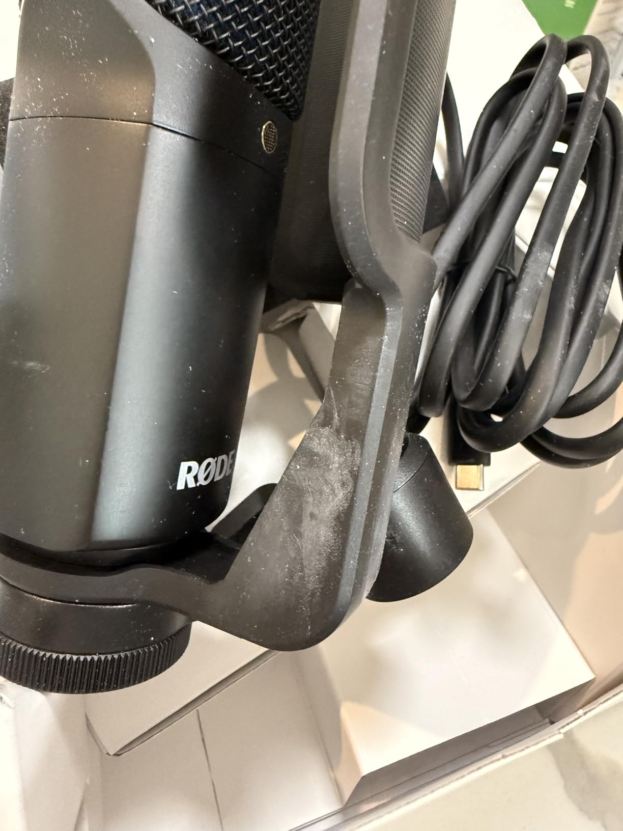 RØDE NT-USB+ Professional-Grade USB Condenser Microphone for Recording | USB-C condenser microphone with Revolution Preamp and APHEX processing for vocals, podcasts and streaming customer photo 1