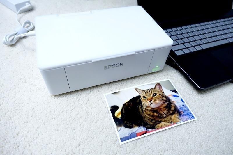 Epson PictureMate PM-400 Wireless Compact Color Photo Printer, white | Compact wireless photo printing; borderless 4 x 6 and 5 x 7 in., mobile support; ideal for home and travel customer photo 1