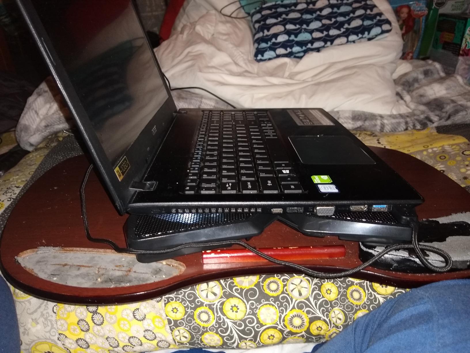 KLIM Wind Laptop Cooling Pad - 4 Cooling Fans at 1200 RPM - USB Fan customer photo 2