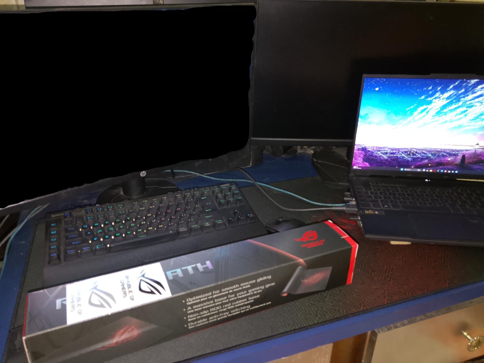 ASUS ROG Sheath Gaming Mouse Pad, Extra-Large | Extra-Large Surface, Pixel-Precise Tracking, Anti-Fray Stitched Edges, Non-Slip Base customer photo 1