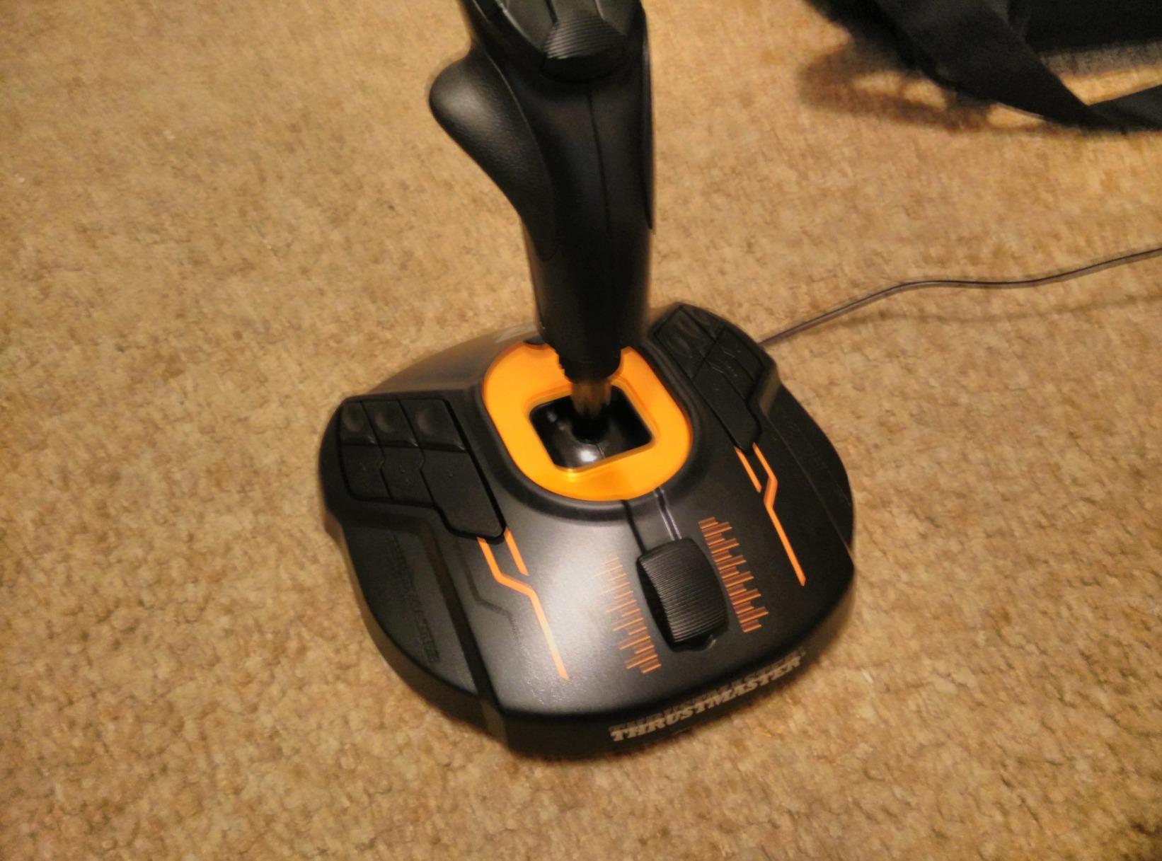 Thrustmaster T16000M FCS HOTAS (Compatible with PC) customer photo 1