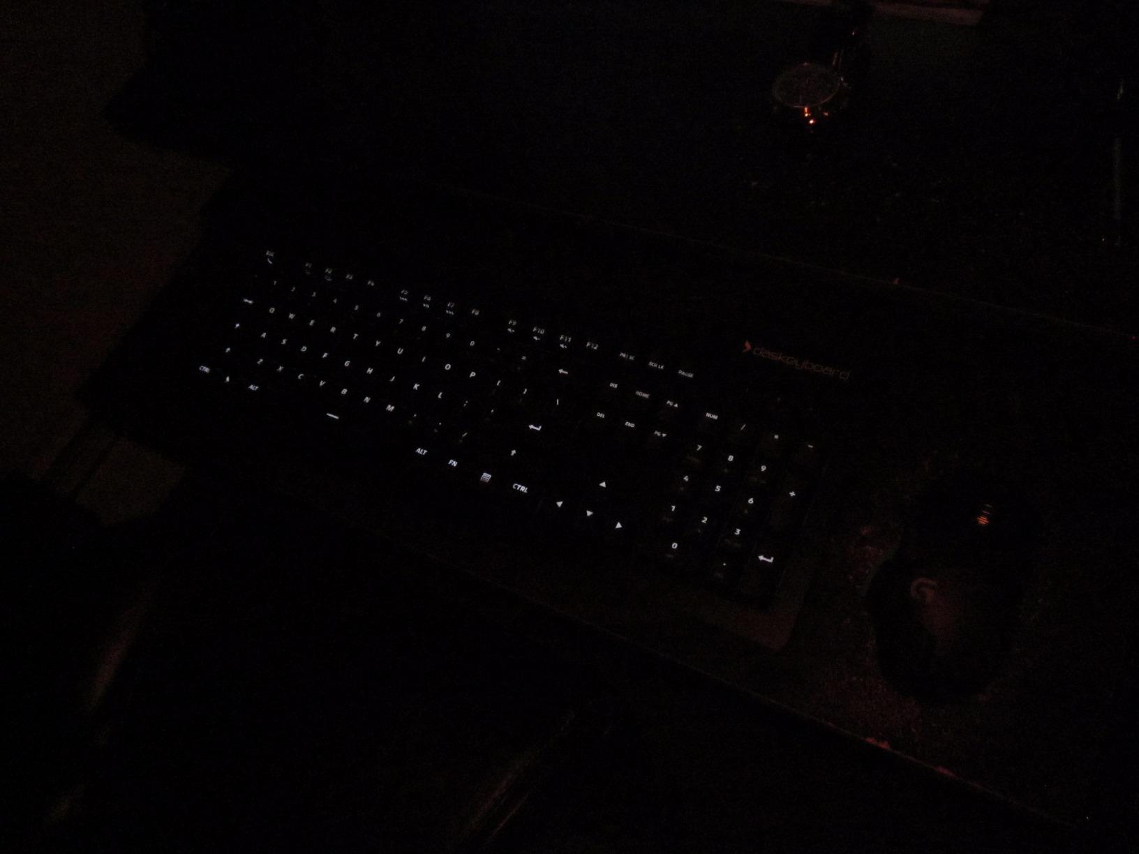 Das Keyboard Prime 13 Backlit Wired Mechanical Keyboard, Cherry MX Brown Mechanical Switches, Clean White LED Backlit Keys, USB Pass-Through, Aluminum Top Panel (104 Keys, Black) customer photo 1