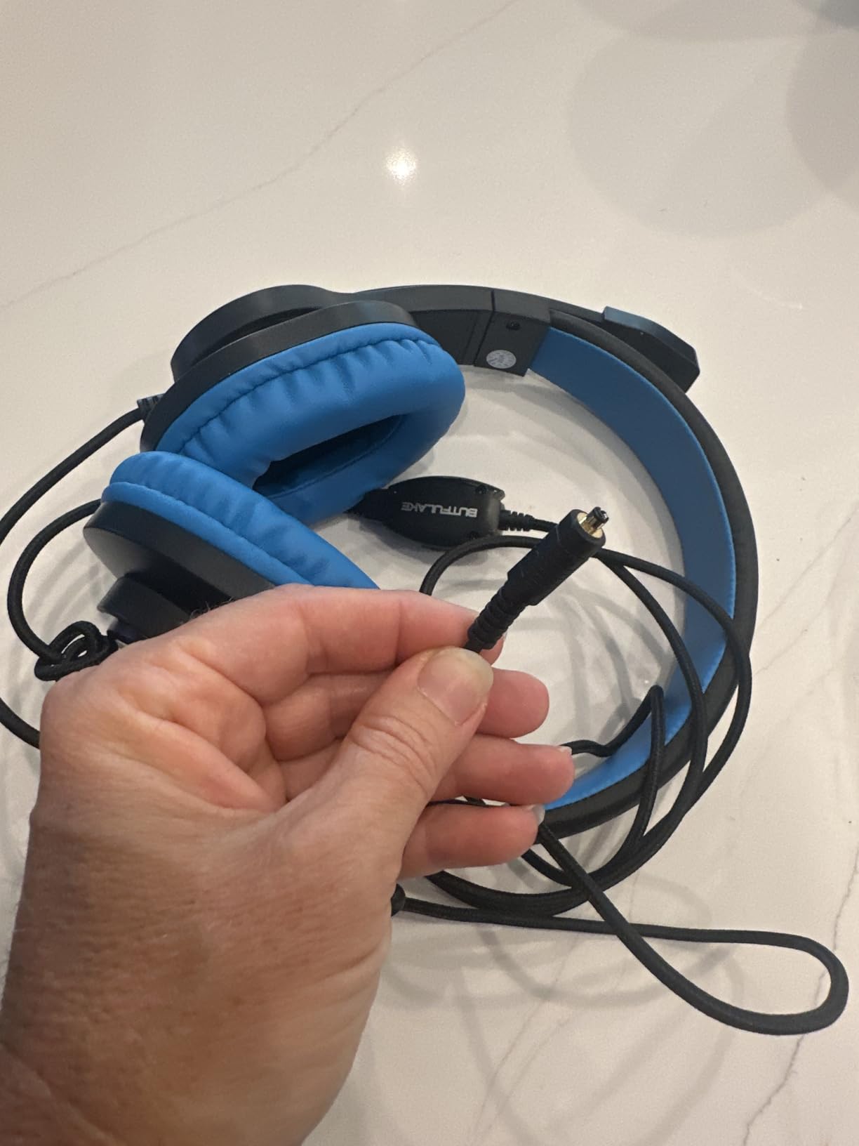 BlueFire Kids Headphones for Online School, Children, Teens, Boys, Girls, 3.5mm Stereo Over-Ear Gaming Headphone with Microphone and Volume Control for PS4, PS5, New Xbox One (Pink) customer photo 2
