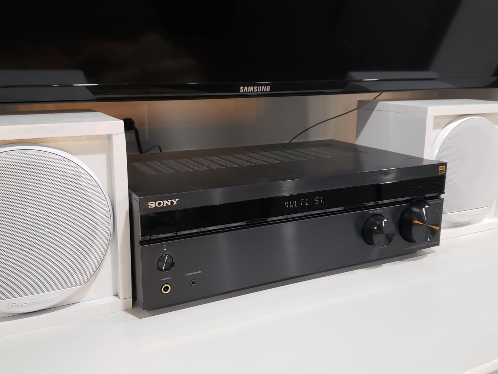 Sony STRDH590 5.2 Channel Surround Sound Home Theater Receiver: 4K HDR AV Receiver with Bluetooth,Black | Dolby Atmos & DTS:X Surround Sound, 4K HDR passthrough, Virtual Front Surround, Auto Calibration customer photo 2