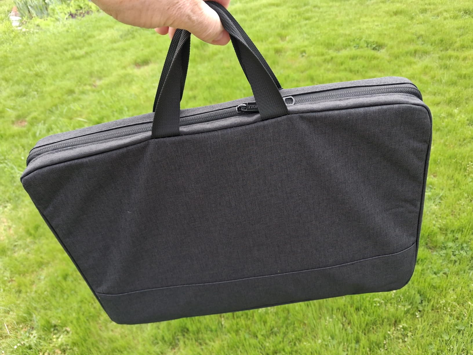 Ytonet Laptop Case 16 inch, 15-15.6 Inch TSA Laptop Sleeve Computer Bag | Water Resistant Computer Case Carrying Cover Compatible for MacBook Pro, Acer, Lenovo, HP, Dell, Grey customer photo 1
