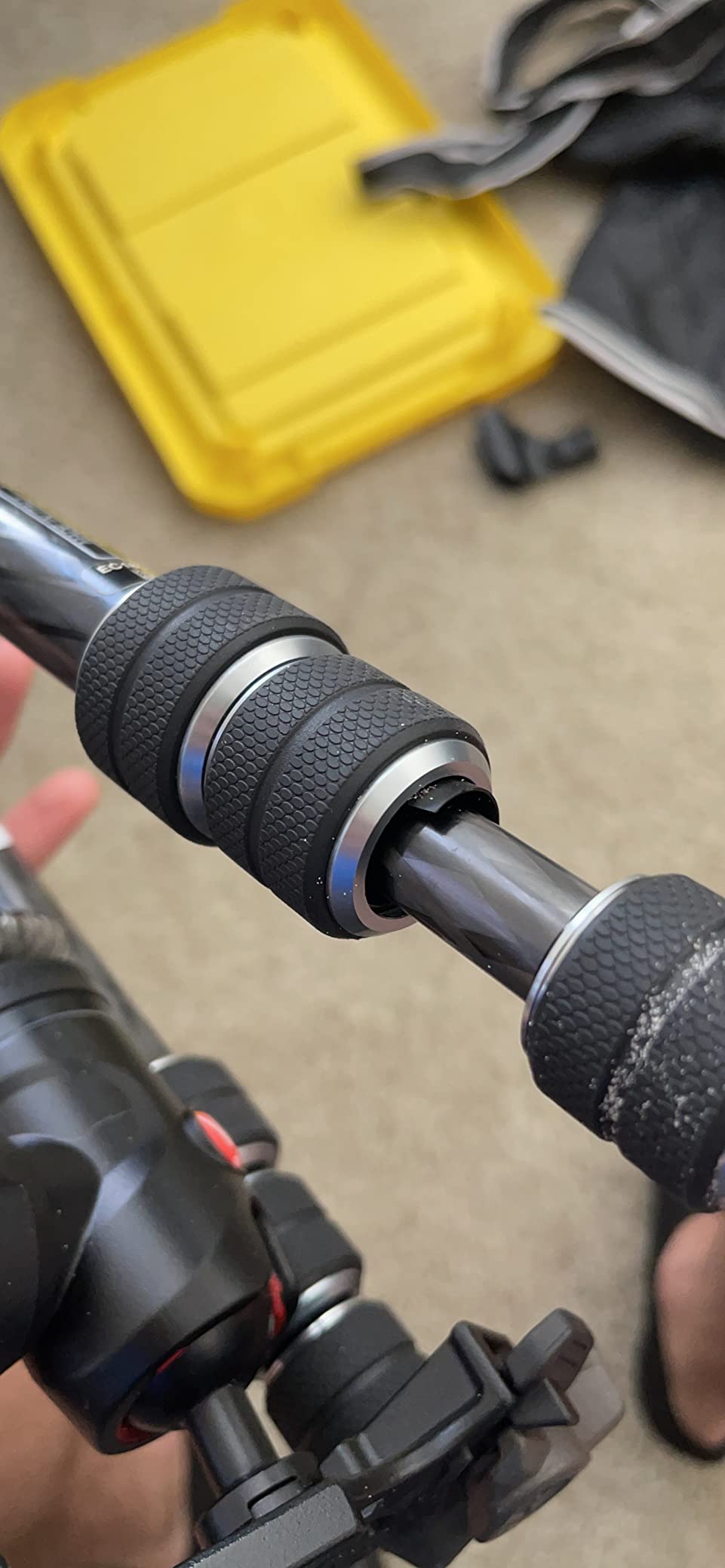 Manfrotto Befree Advanced Twist Camera Tripod Kit, Travel Tripod Kit with Fluid Head and Twist Closure, Portable and Compact, Carbon Camera Tripod for DSLR, Reflex, Mirrorless, Camera Accessories customer photo 2
