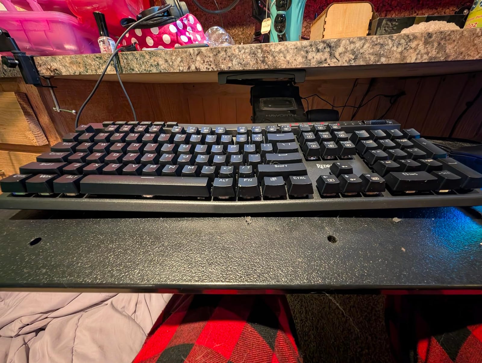 Redragon K580 Wired RGB Mechanical Gaming Keyboard, Macro Key & Media Wheel customer photo 2