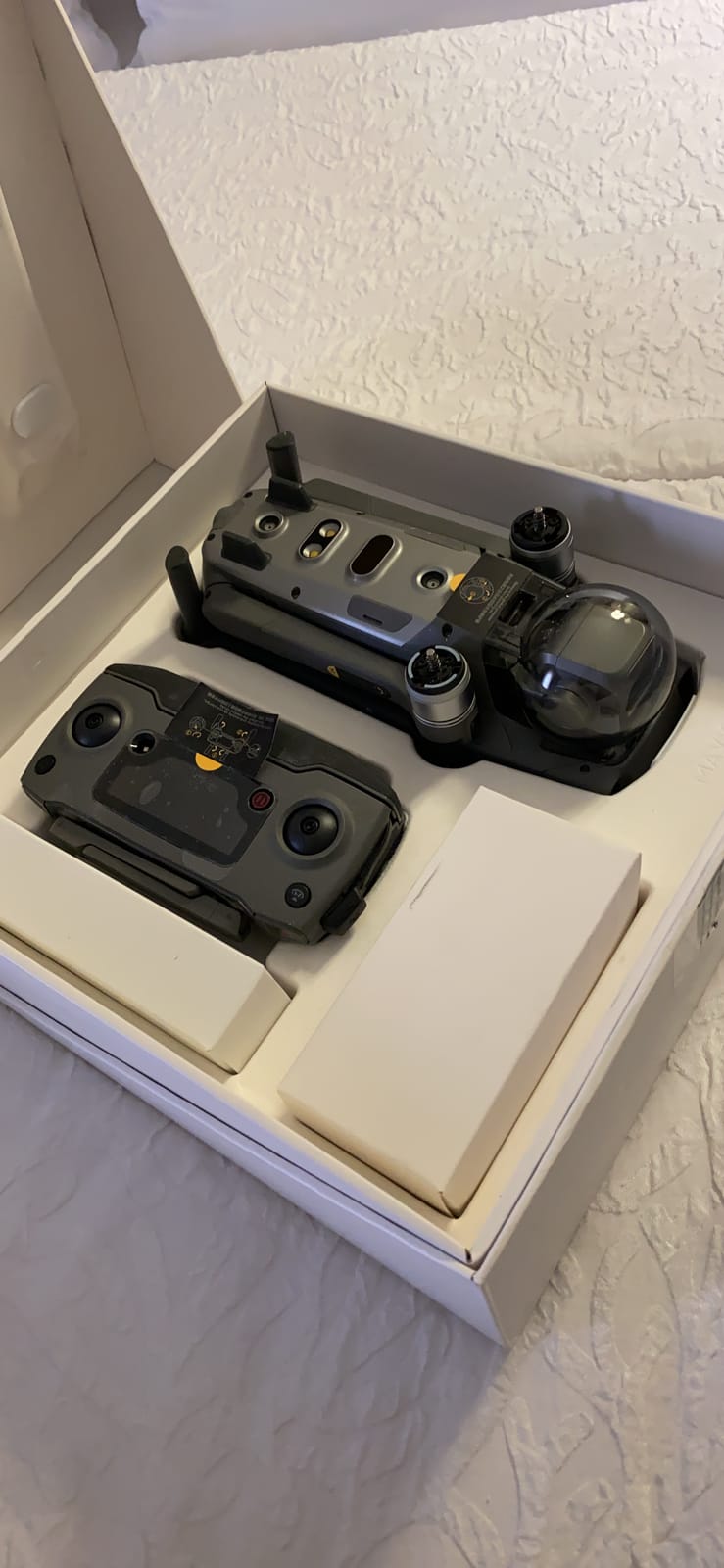 DJI Mavic 2 Pro - Drone Quadcopter UAV with Hasselblad Camera 3-Axis Gimbal HDR 4K Video Adjustable Aperture 20MP 1