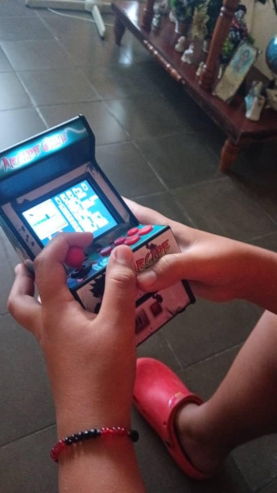 Mini Arcade Machine, Built in 156 Classic Retro Games, 2.8 Inch Screen - 156 Classic 16-Bit Video Games, Handheld Game Console, Rechargeable Battery, Support for TV Output, Birthday Present for Kids customer photo 1