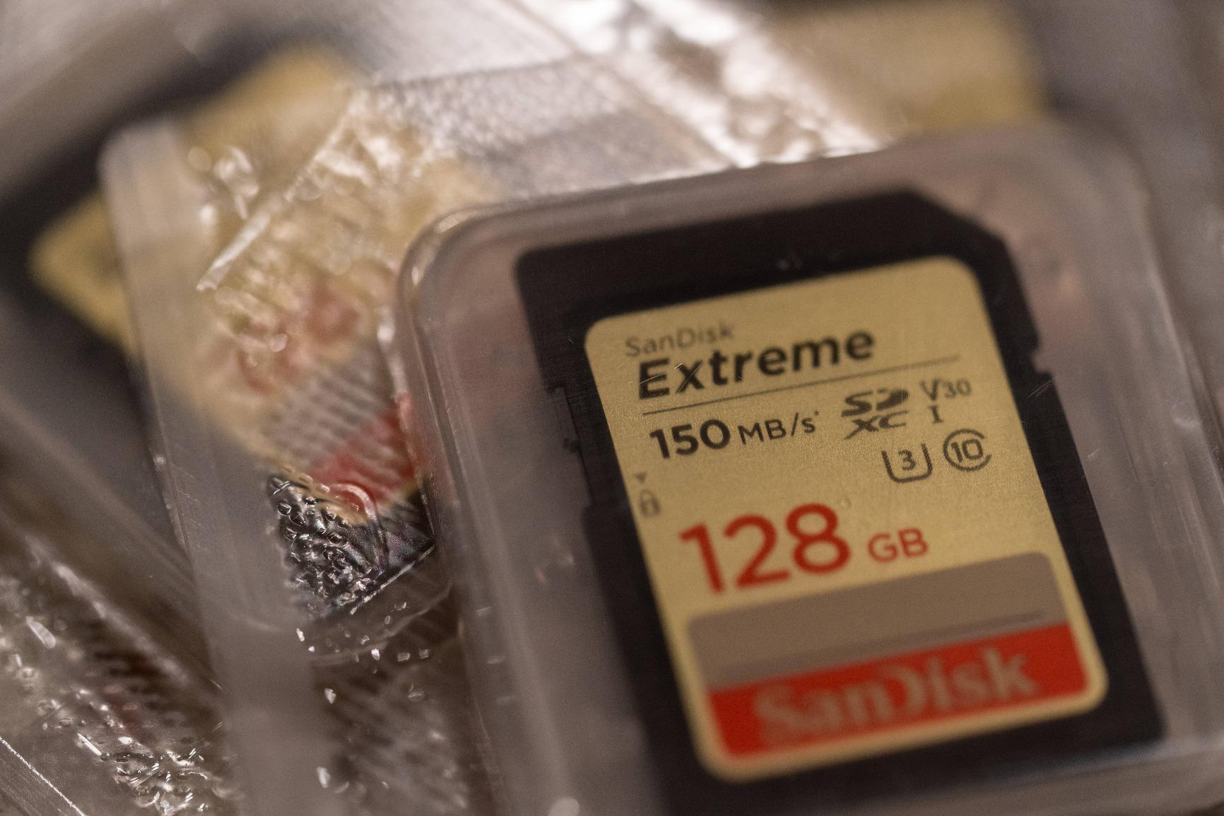 SanDisk 256GB Extreme SDXC UHS-I Memory Card - 150MB/s, C10, U3, V30, 4K UHD, SD Card - SDSDXV5-256G-GNCIN customer photo 1