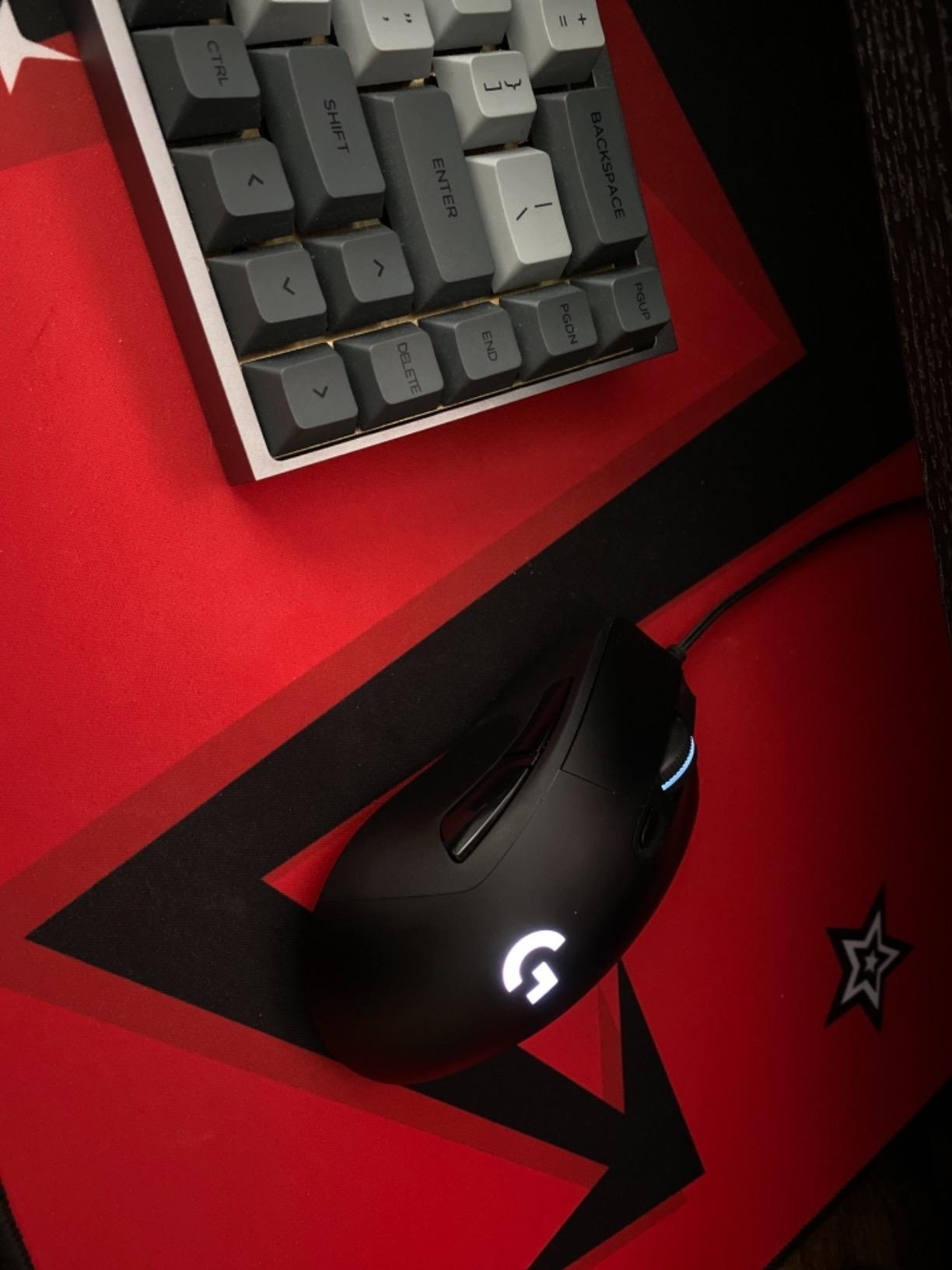 Logitech G403 Hero RGB Gaming Mouse - Black | 25K, 87G+10G optional, 25,600 DPI, rubber side grips customer photo 2
