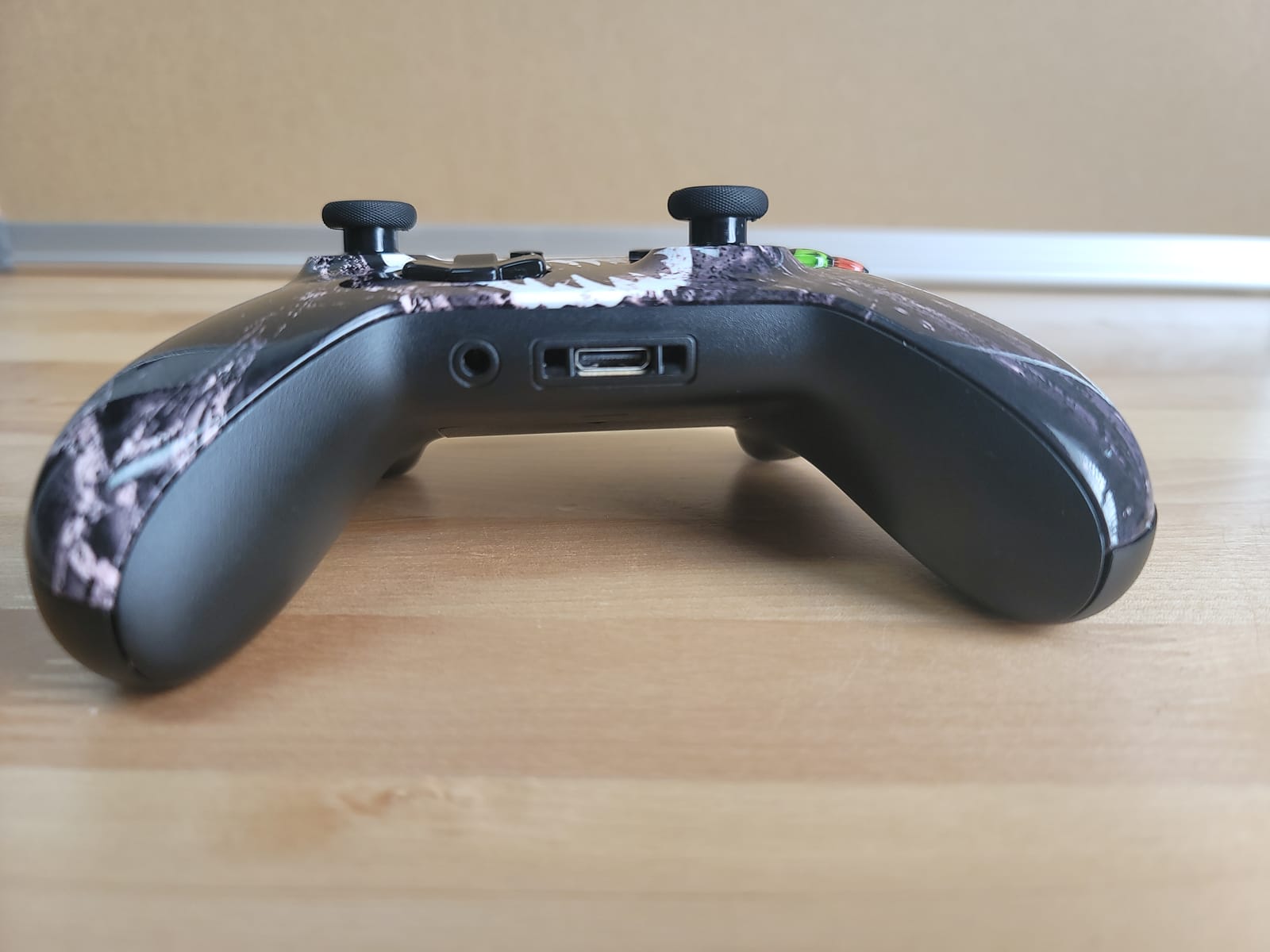 Spiider-Man Red Custom X-box Controller Wireless compatible with X-box One/Series X/S by DreamController | Proudly Customized in USA with Permanent HYDRO-DIP Printing (NOT JUST A SKIN) customer photo 1