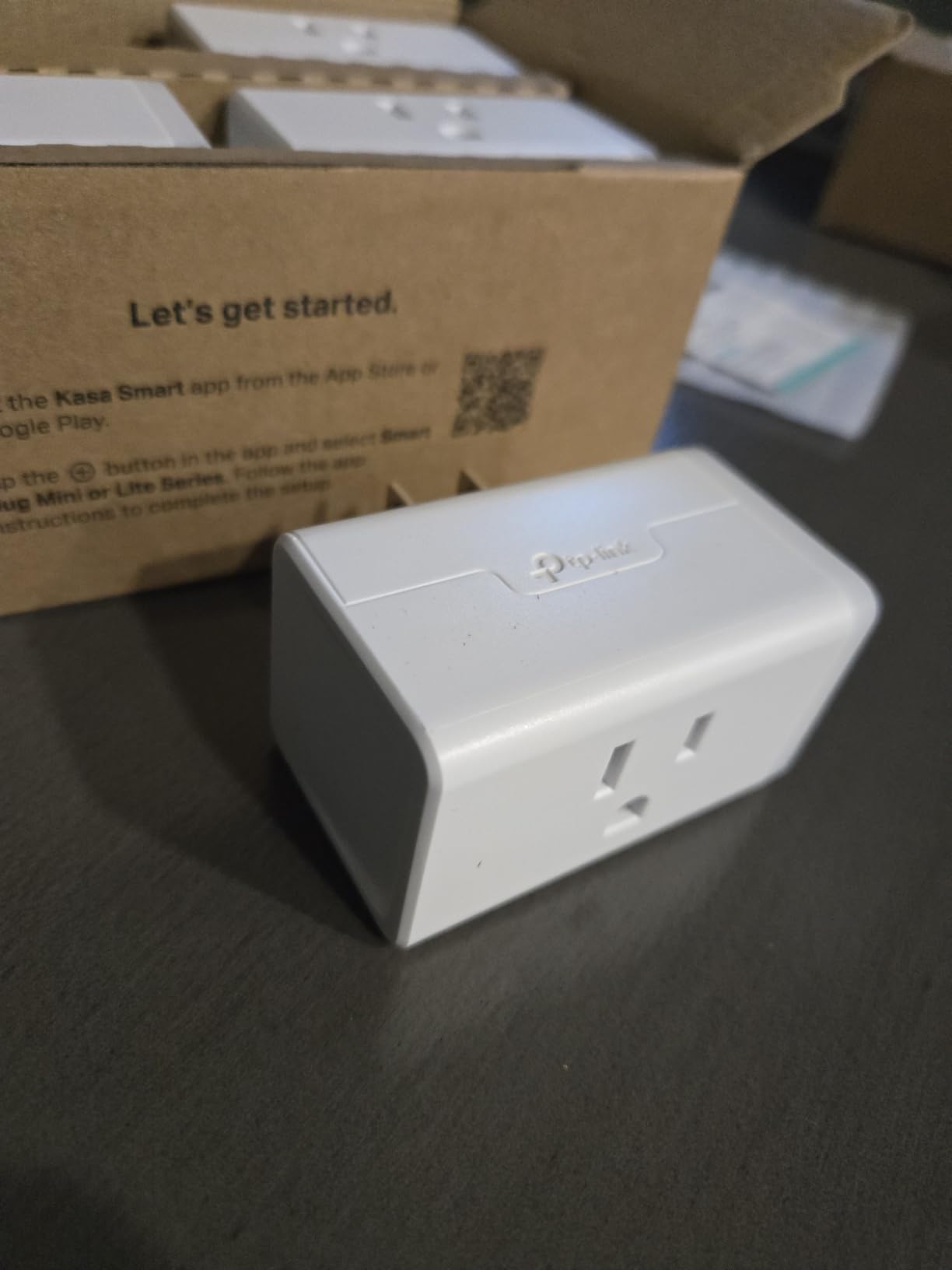 Kasa Smart Plug HS103P4, Wi-Fi Outlet Works with Alexa, Echo, Google Home & IFTTT, No Hub Required, Remote Control, 15 Amp, UL Certified, 4-Pack, White customer photo 1