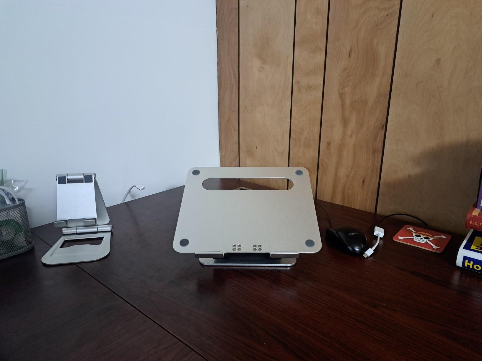 Nulaxy Pull-Out Height Adjustable Laptop Stand for Desk, 22 LB Support | Full Aluminum Standing Desk Holder, Vented Panel, Dual Foldable Design, Compatible with 10-17 Inch Laptops customer photo 2