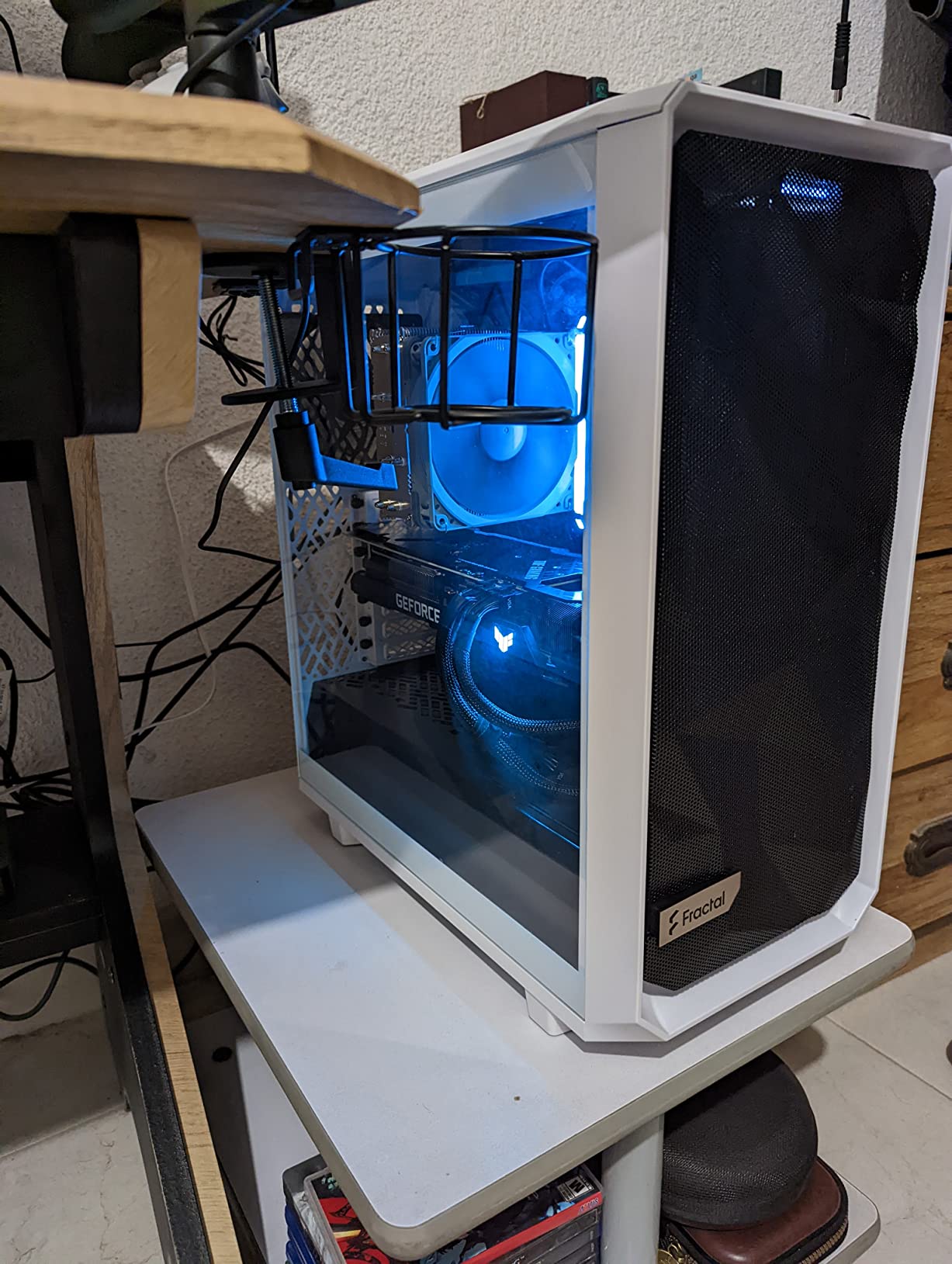 Fractal Design Meshify 2 Compact Black ATX Flexible High-Airflow Light Tinted Tempered Glass Window Mid Tower Computer Case customer photo 2