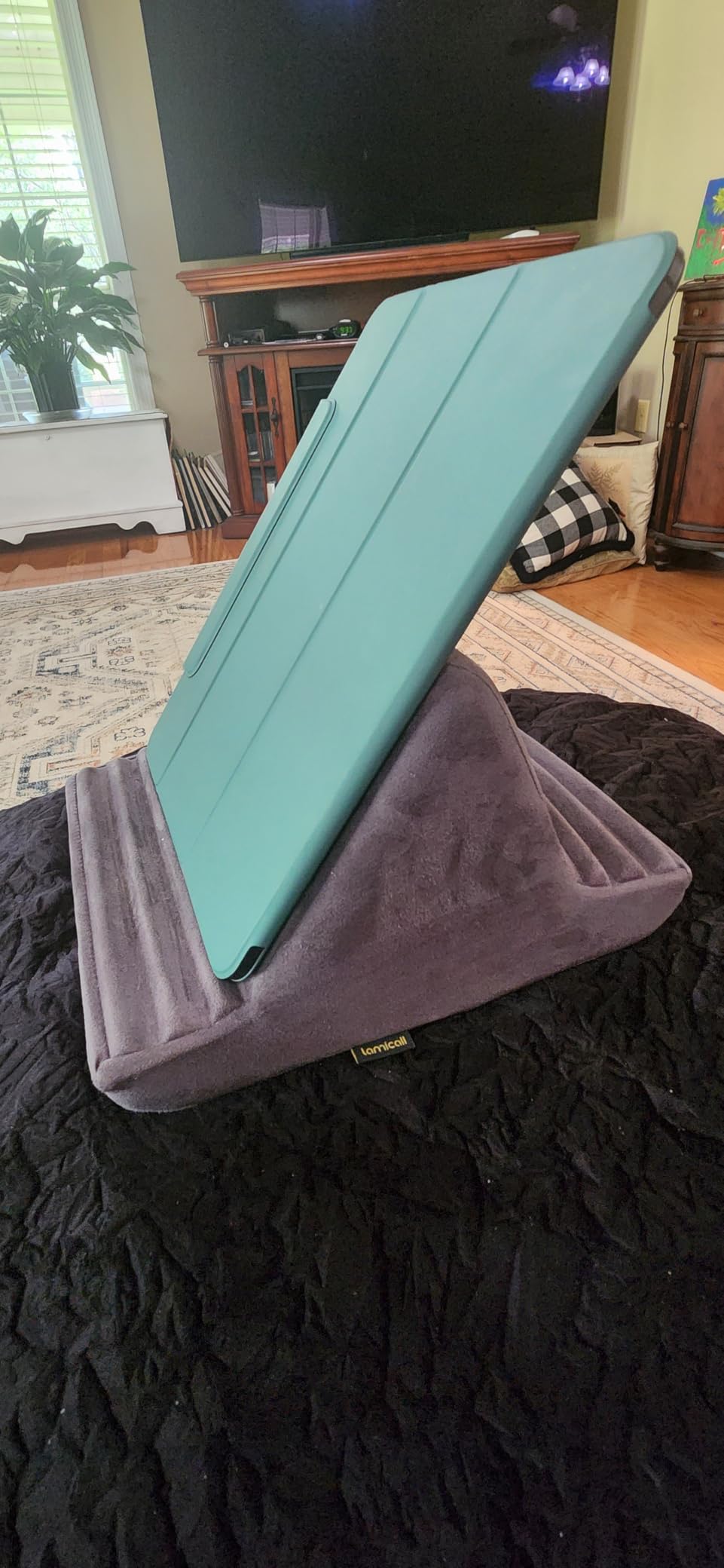Lamicall Tablet Pillow Stand, Pillow Soft Pad for Lap - Tablet Holder Dock for Bed with 6 Viewing Angles, Great Gifts, for 4-13