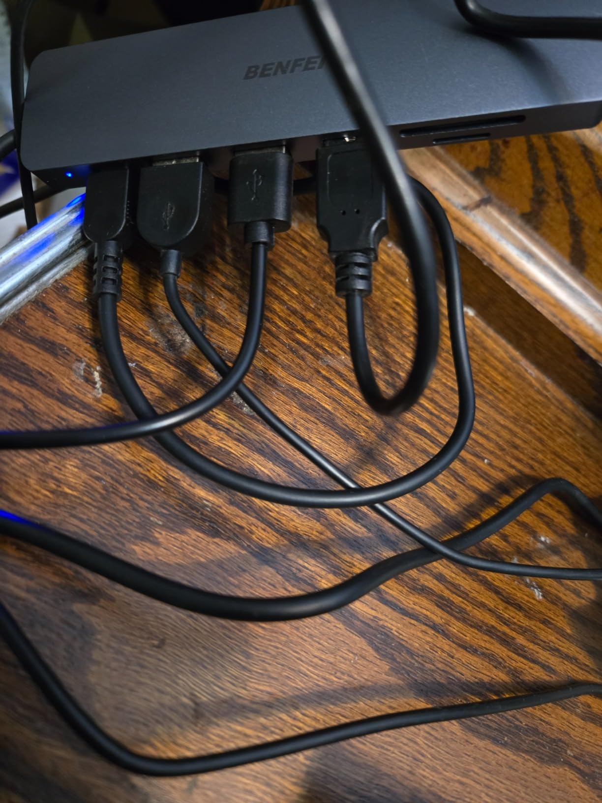 BENFEI USB C HUB 7-in-1 with HDMI(4K@60Hz,Certified), 100W Power Delivery, 3*USB 3.0, SD/TF Card Reader(160MB/s) Compatible with iPhone 15 Pro/Max, MacBook, iPad Pro, iMac, S23, XPS17 customer photo 1