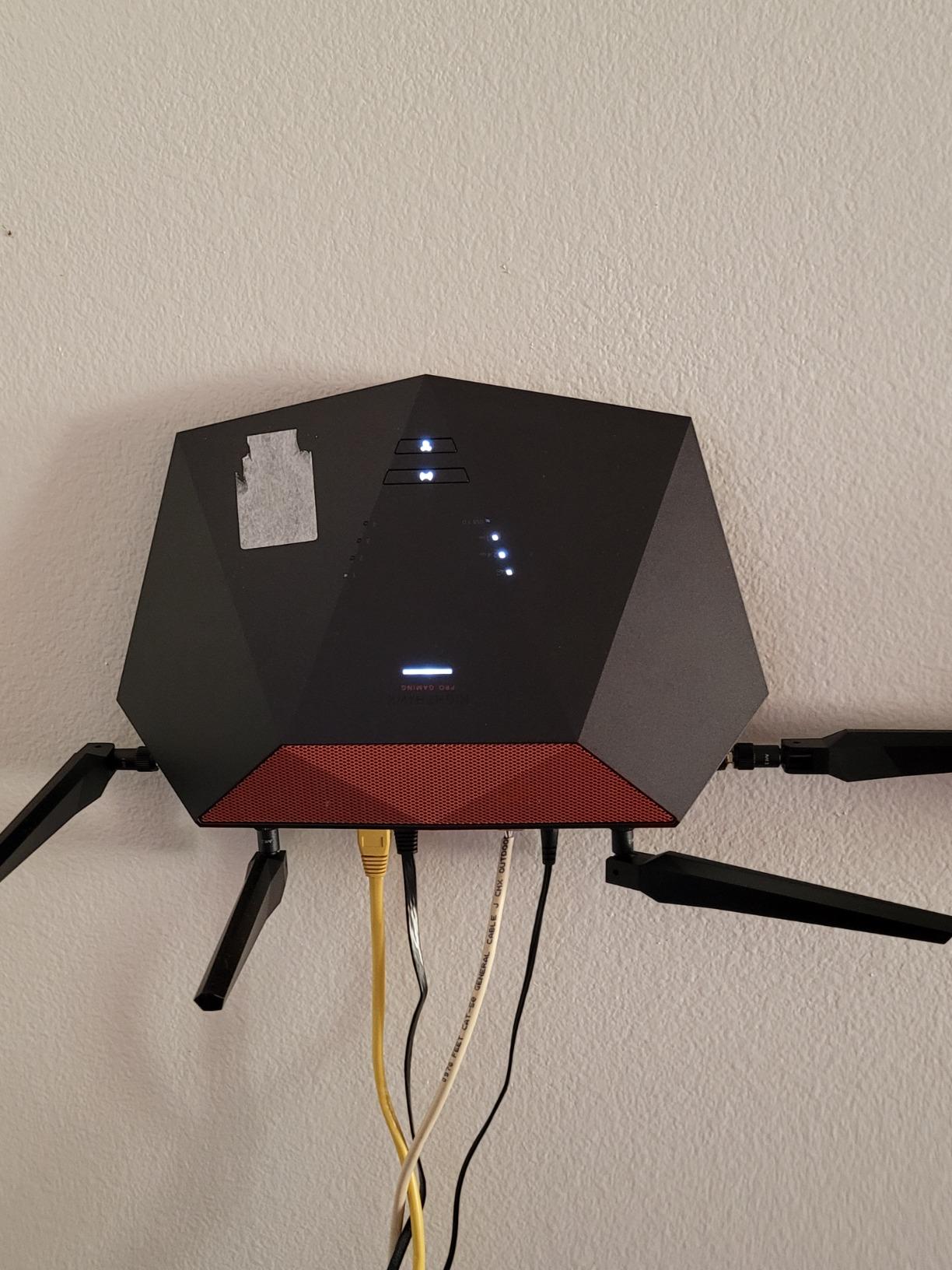 NETGEAR Nighthawk Pro Gaming 6-Stream WiFi 6 Router (XR1000) - AX5400, DumaOS 3.0 Optimizes Lag-Free Server Connections, 4 x 1G Ethernet Ports customer photo 1