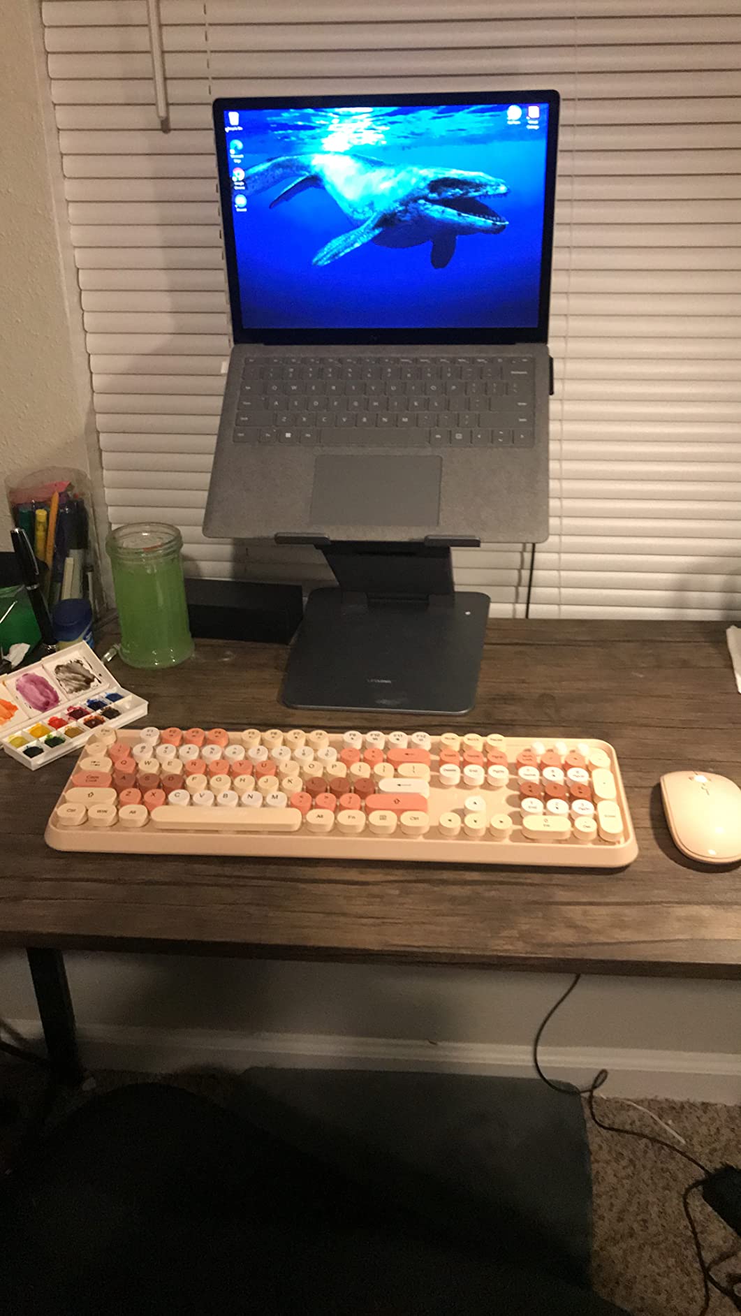 Lifelong Aluminum Adjustable Laptop Stand, Extra Tall 20
