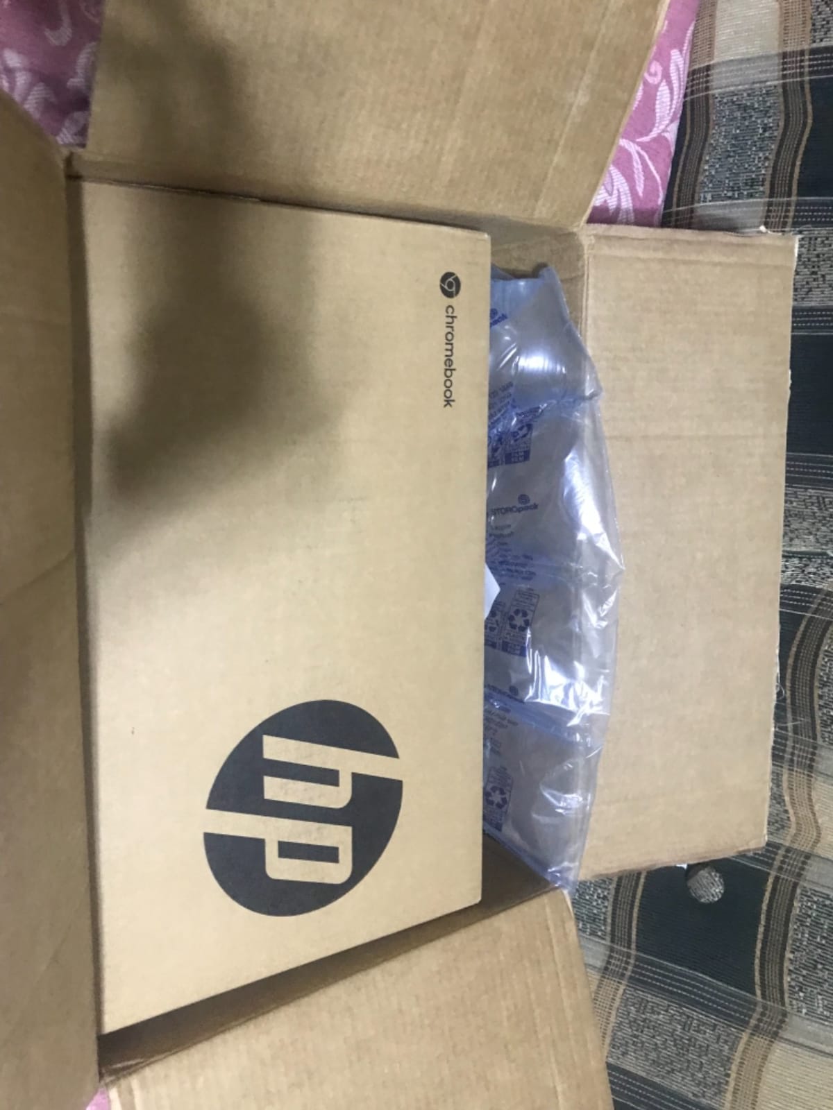 HP Chromebook 11-inch Laptop - MediaTek MT8183 - 4 GB RAM - 32 GB eMMC - 11.6-inch HD Display - Chrome OS customer photo 1